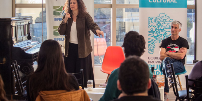 CHARLA CULTURAL EN LA VOCES DEL ESCRITOR JOAQUÍN ARETA Y LA NARRADORA MARÍA DE LOS ÁNGELES MANNA